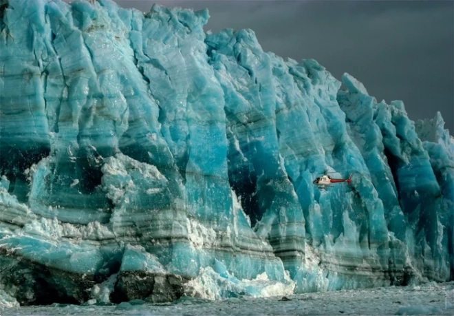 Puzzle CLEMENTONI National Geographic: Elicopterul explorează ghețarul Hubbard 1000 piese