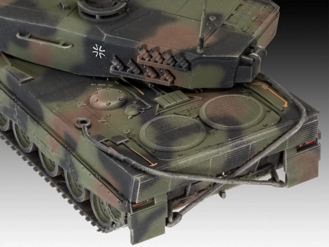 Model de plastic SLT 50-3 Elefant și Leopard 2A4