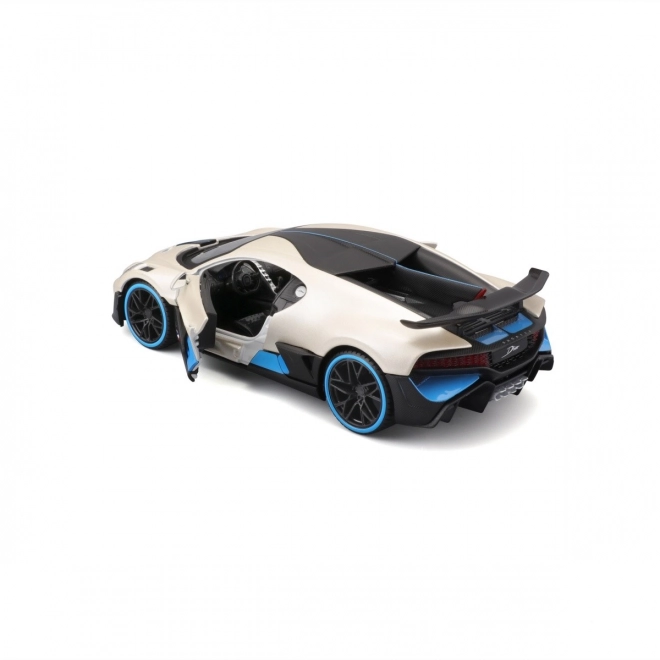 Model mașină Bugatti Divo scară 1:24 alb