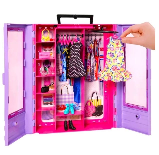 Dulap portabil Barbie pentru haine