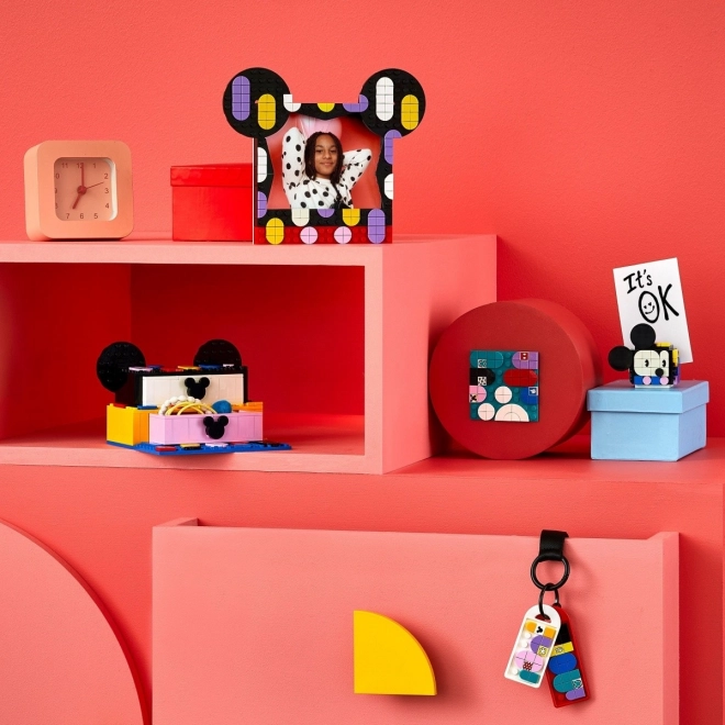 Lego Dots - set școlar Mickey Mouse și Minnie Mouse