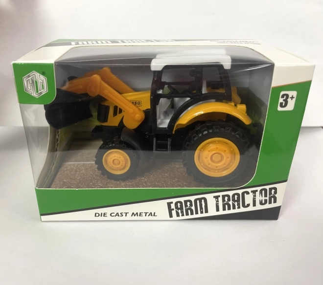 Tractor de jucărie pentru micii fermieri