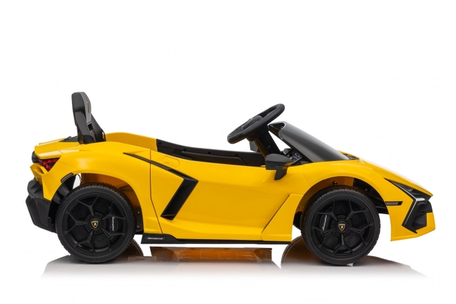 Auto Lamborghini Revuelto Galben