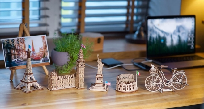 Puzzle mecanic 3D Turnul Eiffel Ugears