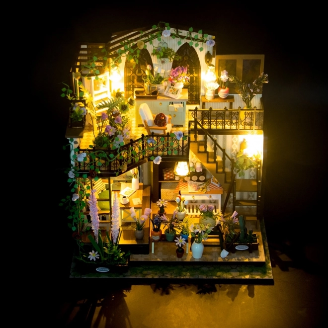 Miniatura căsuței Casa cu Flori a lui Darcy