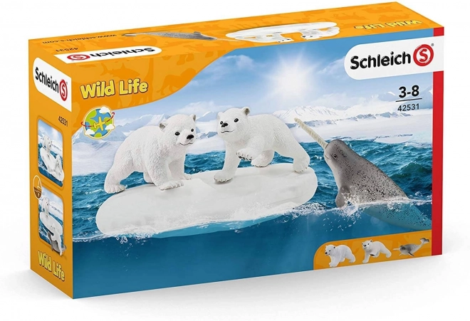 Set figurine Ursuleți pe teren de joacă Polar de la Schleich