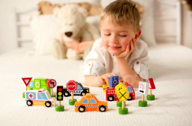Set din lemn de vehicule și indicatoare rutiere Tooky Toy