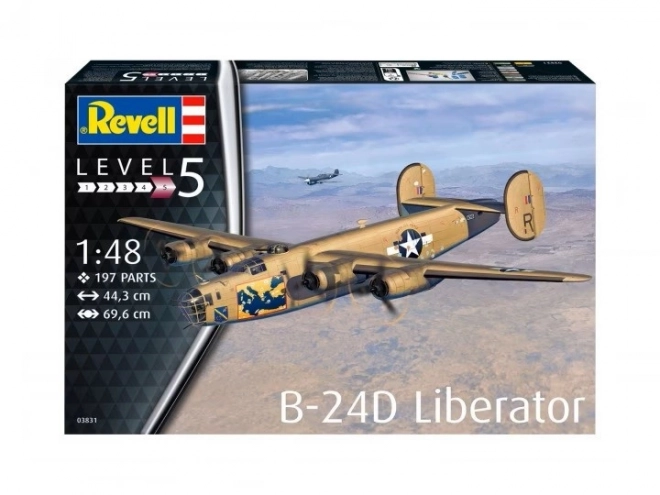 Avion B-24D Liberator la scară 1/48