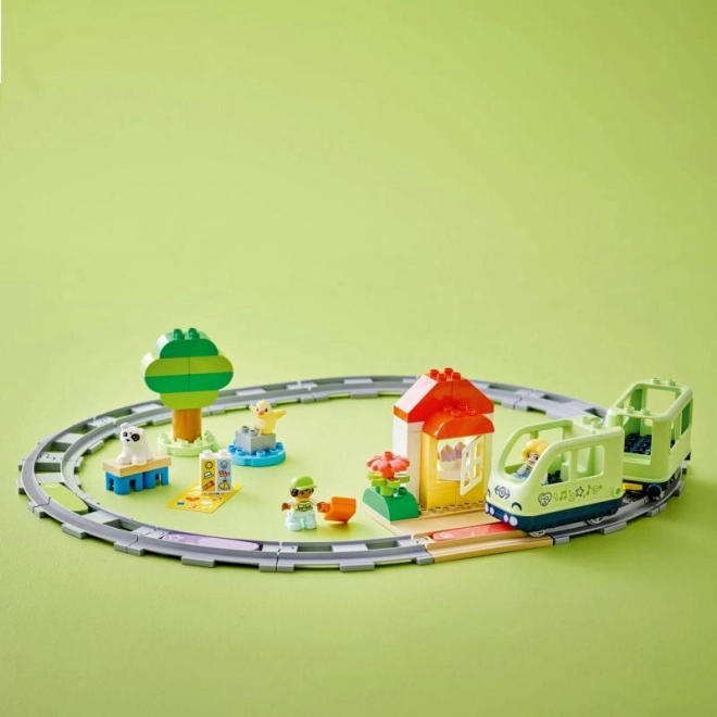 Aventura cu trenul interactiv DUPLO