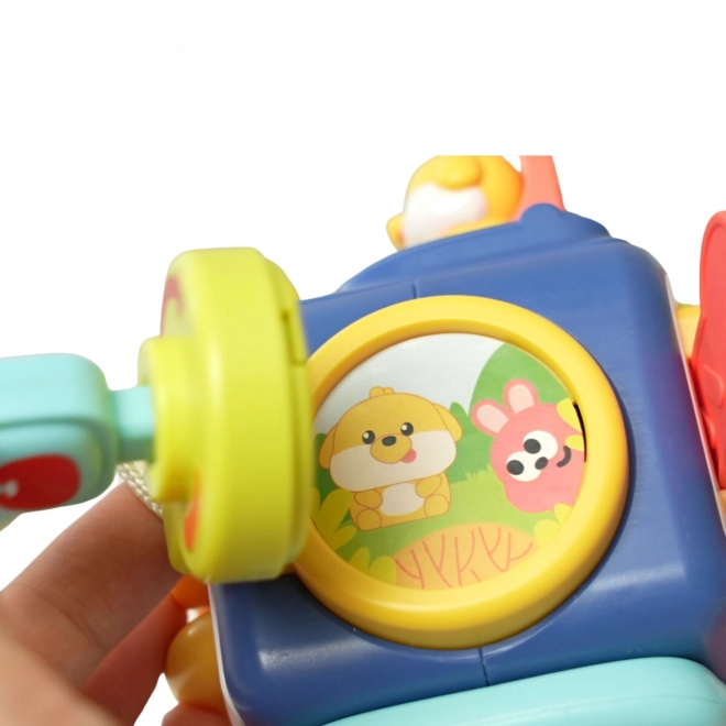 Pingwin WOOPIE educațional Montessori 6-in-1 cu bile senzoriale