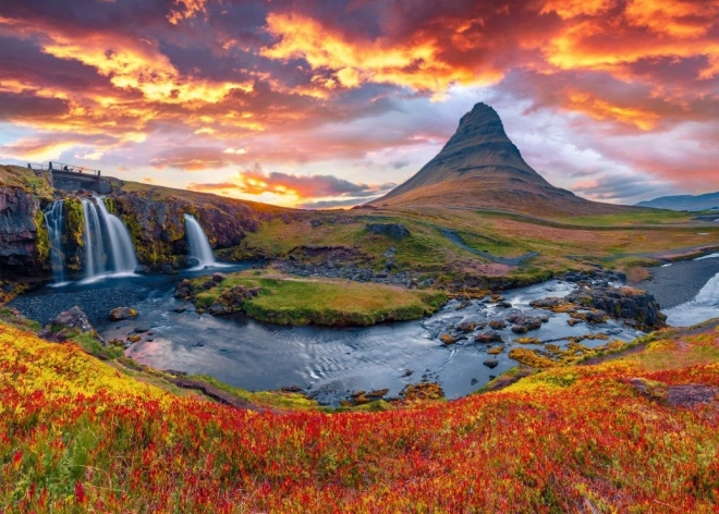 Puzzle Cascada Kirkjufellsfoss Islanda 500 piese