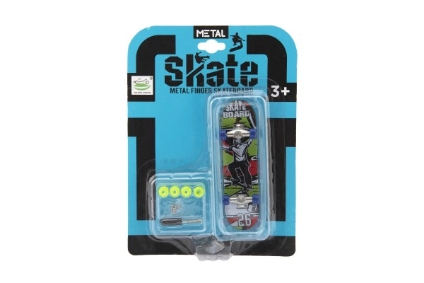 Skateboard prst cu accesorii