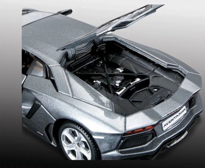 Model metalic Lamborghini Aventador 1:24 de asamblat