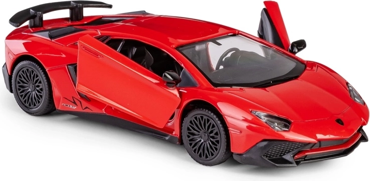 Uși care se deschid și interior detaliat