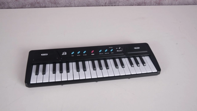 Keyboard muzical pentru copii