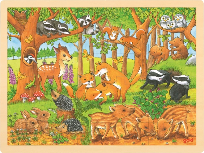 Puzzle din lemn cu pui de animale în pădure