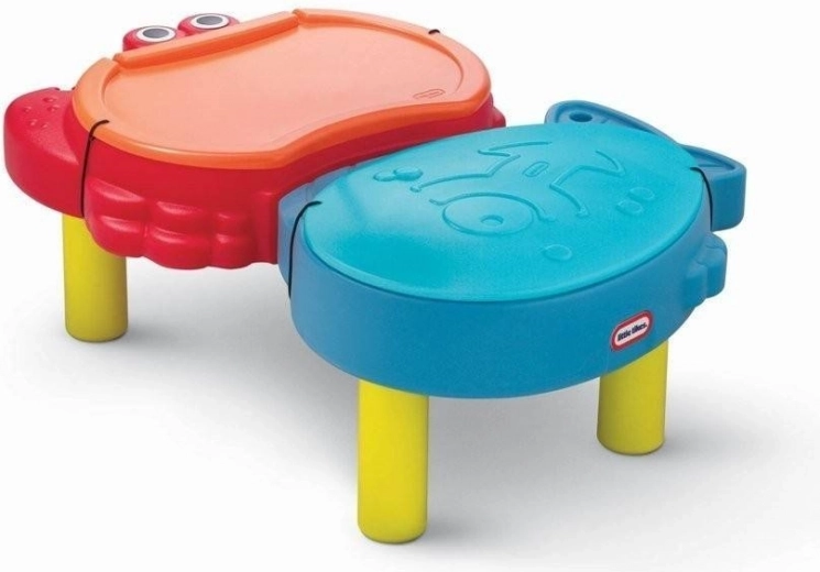 2 în 1: apă și nisip într-o singură masă