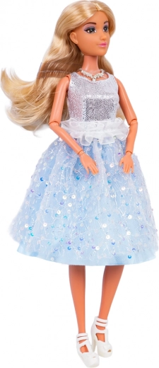 Rochie sclipitoare și accesorii elegante