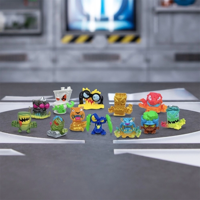Figurine Mr Beast Lab - Mega Lab 12 pachete