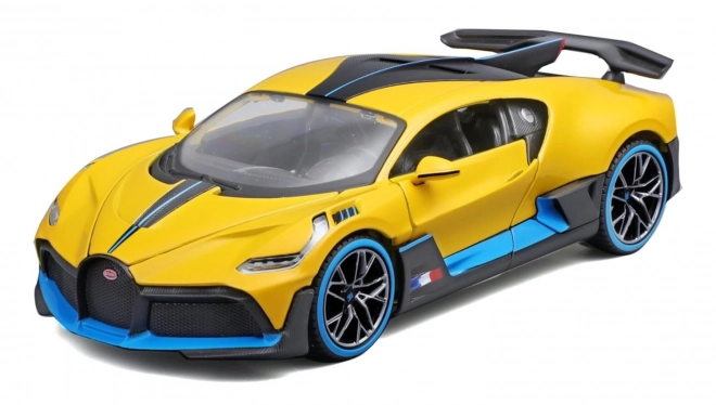 Bugatti Divo jucărie model 1:24 galben