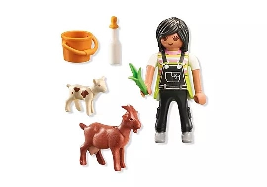 Set special plus Fetiță cu capre
