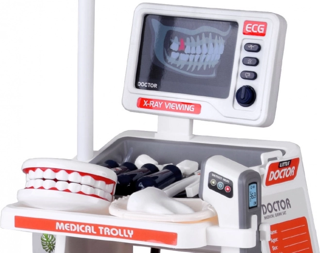 Examinare realistă cu lumini și sunete