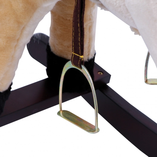 Scărițe și detalii realiste