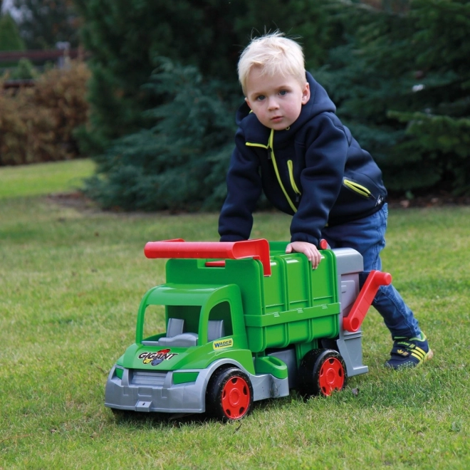 Camion Gunoi Gigant Farmer