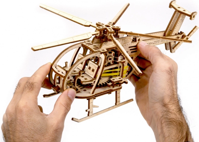 Puzzle 3D din lemn elicopter militar