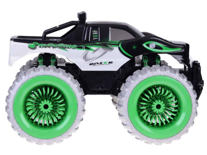 Drift și rotații la 360° pe loc
