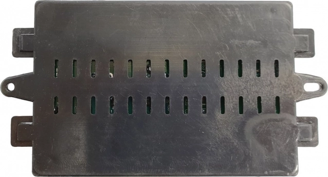 Modul, centrală pentru auto pe acumulator
