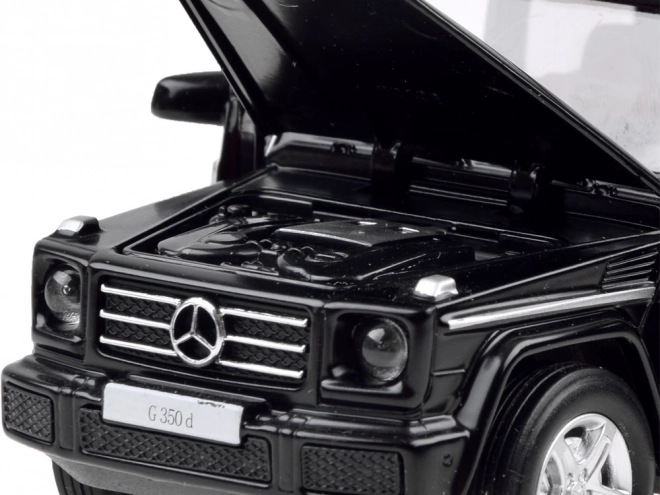 Mașină de teren Mercedes-Benz G350d - scară 1:32