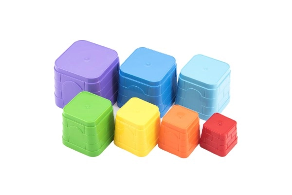 Piramidă colorată pentru primele construcții