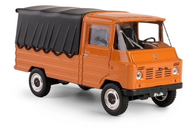 Vehicul clasic polonez Żuk maro