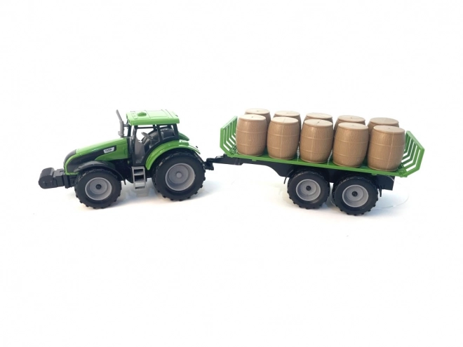 Tractor cu remorcă de fân cu sistem de inerție