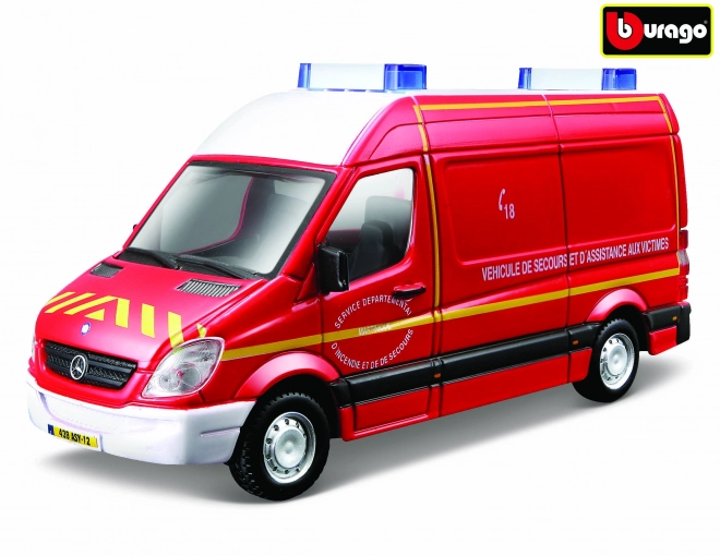 Mercedes-Benz Sprinter la scară 1:50 de la Bburago