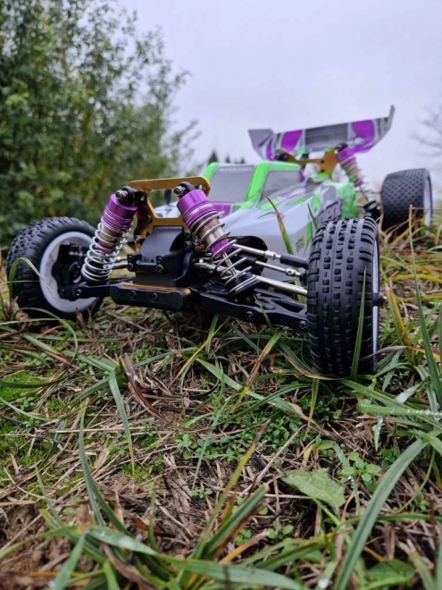 Mașină cu telecomandă WLtoys pentru off-road