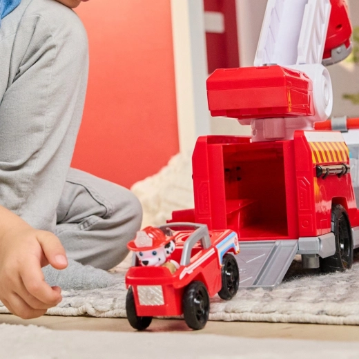 Mini vehicul și rampă spate cu declanșare