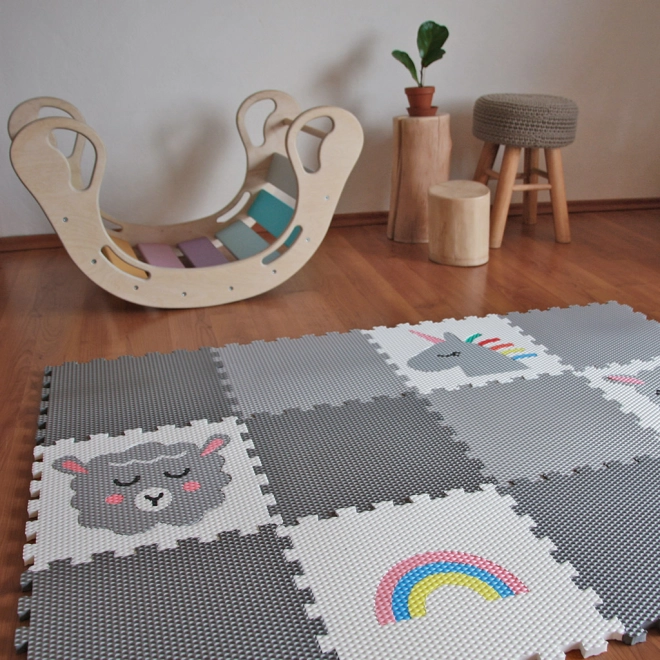 Design adorabil cu unicorn și curcubeu