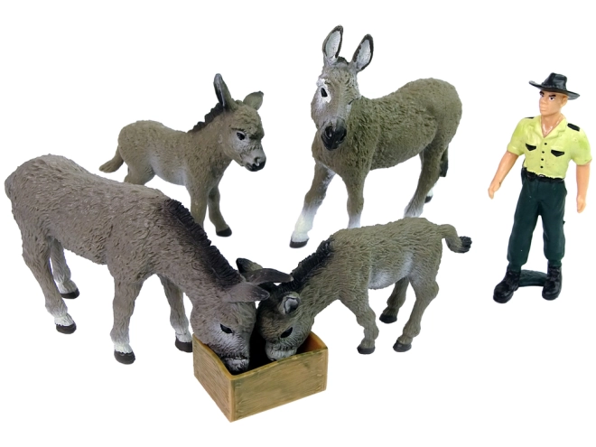 Figurine realiste pentru joacă creativă