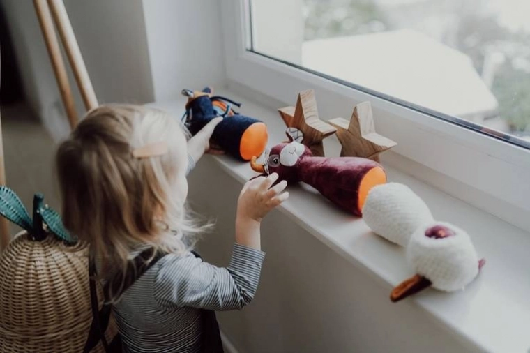 Veseli prieteni animali de la fermă