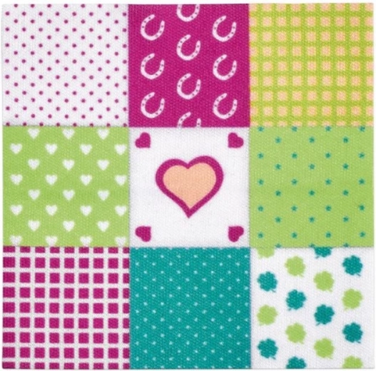 Accesorii bogate pentru picnic