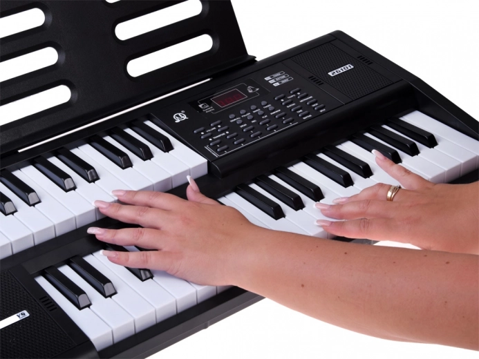 Cântați două instrumente simultan datorită funcției SPLIT