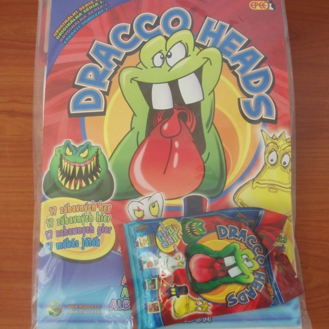 Album de colecționar Dracco Heads