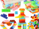 Set de construcție cu cuburi clasice 240 bucăți în cutie