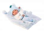 Llorens New Born băiețel – păpușă realistă cu corp din vinil integral 35 cm