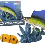 Figurină Pește Spadă pe Recif de Corali cu Peștișori