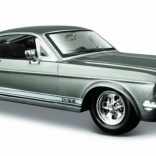 Model Ford Mustang GT 1967 1:24 gri