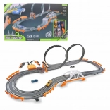 Pistă de curse cu adaptor sau baterii pentru copii de la 6 ani