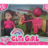 Păpușă cu căluț